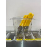 Vigor 1/4 Size Black Polycarbonate Food Pan - 4