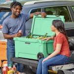 CaterGator CG65SFW Seafoam 65 Qt. Mobile Rotomolded Outdoor Cooler / Ice Chest