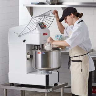Estella SM30 30 Qt. / 42 lb. Two-Speed Spiral Dough Mixer - 120V, 2 HP Estella SM30 30 Qt. / 42 lb. Two-Speed Spiral Dough Mixer - 120V, 2 HP