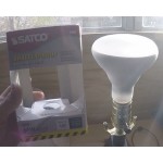 Satco S4886 50 Watt Frosted Shatterproof Finish Incandescent Rough Service Flood Light Bulb - 120V (R20) Satco S4886 50 Watt Frosted Shatterproof Finish Incandescent Rough Service Flood Light Bulb - 120V (R20)