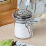 TableCraft H15S&P 1.5 oz. Resealable Salt and Pepper Shaker Glass Jar with Stainless Steel Clip-Top Lid TableCraft H15S&P 1.5 oz. Resealable Salt and Pepper Shaker Glass Jar with Stainless Steel Clip-Top Lid
