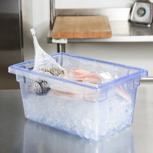 Carlisle 10612C14 StorPlus Blue Food Storage Box - 18 Carlisle 10612C14 StorPlus Blue Food Storage Box - 18