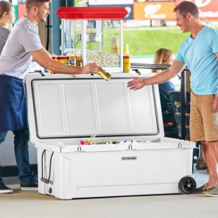 CaterGator CG200WHW White 210 Qt. Mobile Rotomolded Outdoor Cooler / Ice Chest CaterGator CG200WHW White 210 Qt. Mobile Rotomolded Outdoor Cooler / Ice Chest
