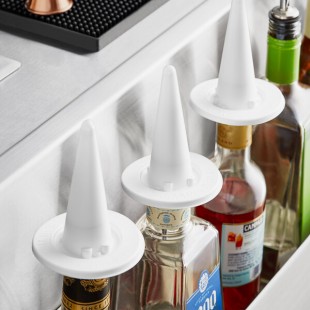 Nite Cap Small Pointed Plastic Dust Cap Cover for Liquor Pourers - 1,400/Case