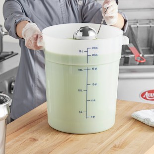 Vigor 22 Qt. White Round Polyethylene Food Storage Container Vigor 22 Qt. White Round Polyethylene Food Storage Container