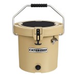 CaterGator CCG20B Beige 20 Qt. Round Rotomolded Outdoor Cooler / Ice Chest