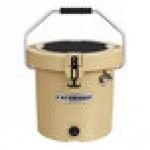 CaterGator CCG20B Beige 20 Qt. Round Rotomolded Outdoor Cooler / Ice Chest