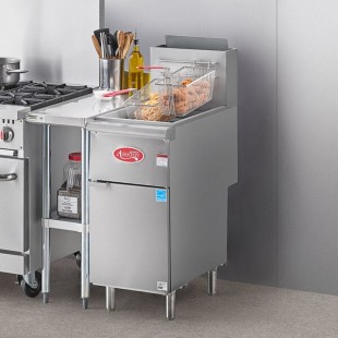 Avantco F3-ES-P 35-40 lb. Liquid Propane Stainless Steel Floor Fryer - 70,000 BTU