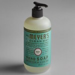 Mrs. Meyer's Clean Day 692720 8 fl. oz. Basil Air Freshener Deodorizer Spray - 6/Case Mrs. Meyer's Clean Day 692720 8 fl. oz. Basil Air Freshener Deodorizer Spray - 6/Case