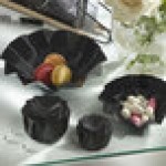 Solia Iris 1.9 oz. Black Cardboard Origami Bowl with BOPP Lamination - Extra Small - 240/Case Solia Iris 1.9 oz. Black Cardboard Origami Bowl with BOPP Lamination - Extra Small - 240/Case