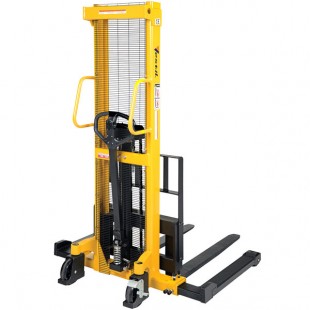 Vestil 2,000 lb. Manual Hydraulic Fork Stacker with 31