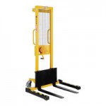 Vestil 2,000 lb. Manual Hydraulic Fork Stacker with 31