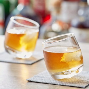 Acopa Select 9.5 oz. Rocking Rocks Glass - Sample Acopa Select 9.5 oz. Rocking Rocks Glass - Sample