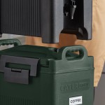 CaterGator 5 Gallon Green Insulated Beverage Dispenser CaterGator 5 Gallon Green Insulated Beverage Dispenser