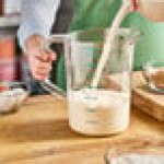 Rubbermaid® FG321800CLR Bouncer 4 Qt. Clear Polycarbonate Plastic Measuring Cup