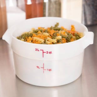Cambro 2 Qt. White Round Polyethylene Food Storage Container Cambro 2 Qt. White Round Polyethylene Food Storage Container