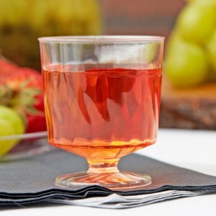 Fineline Flairware 2202 2 oz. 1-Piece Clear Plastic Wine Cup - 240/Case Fineline Flairware 2202 2 oz. 1-Piece Clear Plastic Wine Cup - 240/Case