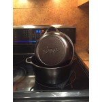 Lodge L8DD3 5 Qt. Pre-Seasoned Cast Iron Double Dutch Oven