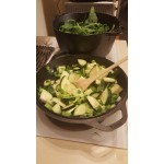 Lodge L8DD3 5 Qt. Pre-Seasoned Cast Iron Double Dutch Oven