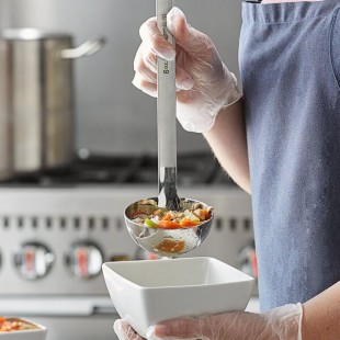 Vollrath 4980610 Jacob's Pride® 6 oz. One-Piece Stainless Steel Ladle Vollrath 4980610 Jacob's Pride® 6 oz. One-Piece Stainless Steel Ladle