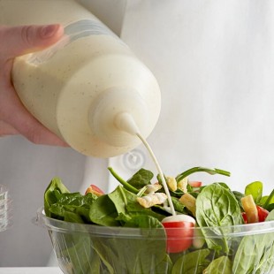 Vollrath 5232-13 Traex® 32 oz. Clear Single Tip Standard Squeeze Bottle Vollrath 5232-13 Traex® 32 oz. Clear Single Tip Standard Squeeze Bottle