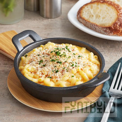 TableCraft CW30142 18 oz. Pre-Seasoned Mini Cast Iron Round Casserole Dish