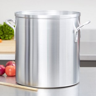 Vollrath 67532 Wear-Ever 32 Qt. Classic Aluminum Stock Pot Vollrath 67532 Wear-Ever 32 Qt. Classic Aluminum Stock Pot