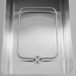 Avantco STE-3SG Three Pan Open Well Electric Steam Table with Undershelf, Overshelf, and Sneeze Guard - 120V, 1500W