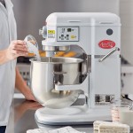 Avantco MIX8WH White 8 Qt. Bowl Lift Countertop Mixer with Standard Accessories - 120V, 4/5 hp Avantco MIX8WH White 8 Qt. Bowl Lift Countertop Mixer with Standard Accessories - 120V, 4/5 hp