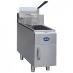 Globe GF30PG 30 lb. Liquid Propane Countertop Fryer - 53,000 BTU
