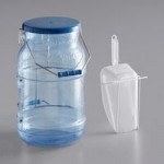 Vigor 5.5 Gallon Polycarbonate Square Ice Tote with Hanging Cradle and Lid Vigor 5.5 Gallon Polycarbonate Square Ice Tote with Hanging Cradle and Lid