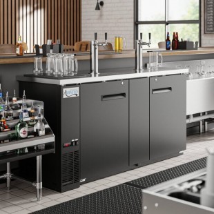 Avantco UDD-3-HC Black Kegerator / Beer Dispenser with (2) 2 Tap Towers - (3) 1/2 Keg Capacity