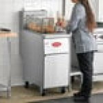 Avantco FF40 Liquid Propane 40 lb. Stainless Steel Floor Fryer - 90,000 BTU Avantco FF40 Liquid Propane 40 lb. Stainless Steel Floor Fryer - 90,000 BTU
