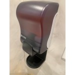 Novo 1 Gallon / 128 oz. Ready-to-Use Foaming Antibacterial / Sanitizing Hand Soap Novo 1 Gallon / 128 oz. Ready-to-Use Foaming Antibacterial / Sanitizing Hand Soap