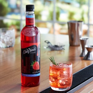 DaVinci Gourmet Sugar-Free Strawberry Flavoring / Fruit Syrup 750 mL - 4/Case DaVinci Gourmet Sugar-Free Strawberry Flavoring / Fruit Syrup 750 mL - 4/Case