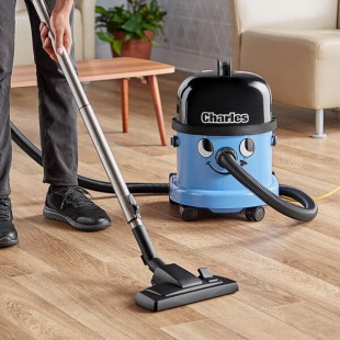 NaceCare Solutions Charles CVC 370 K-8026565 4 Gallon Wet / Dry Vacuum with A21 Standard Toolkit