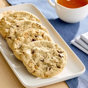 Sweet Loren's Gluten-Free Salted Caramel Chocolate Cookie Dough 3 oz. - 60/Case Sweet Loren's Gluten-Free Salted Caramel Chocolate Cookie Dough 3 oz. - 60/Case