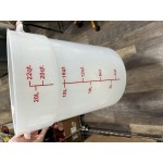 Choice 8 Qt. Translucent Round Polypropylene Food Storage Container Choice 8 Qt. Translucent Round Polypropylene Food Storage Container