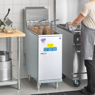 Pitco® 40D Natural Gas 40-45 lb. Stainless Steel Floor Fryer Pitco® 40D Natural Gas 40-45 lb. Stainless Steel Floor Fryer