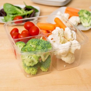 Fabri-Kal GS6-4 Greenware 4-Compartment Clear PLA Plastic Compostable Container - 300/Case