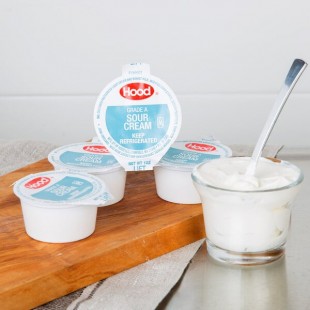 Hood 1 oz. Grade A Sour Cream Portion Cup - 100/Case Hood 1 oz. Grade A Sour Cream Portion Cup - 100/Case