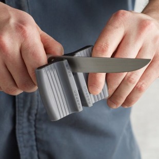 Mercer Culinary M15940 Pocket Knife Sharpener