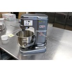Avantco MIX8BK Black 8 Qt. Bowl Lift Countertop Mixer with Standard Accessories - 120V, 4/5 hp Avantco MIX8BK Black 8 Qt. Bowl Lift Countertop Mixer with Standard Accessories - 120V, 4/5 hp