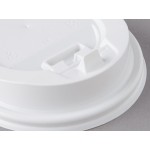 Choice White Hot Paper Cup Travel Lid with Hinged Tab for 10-24 oz. Standard Cups and 8 oz. Squat Cups - 1,000/Case