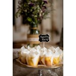 Shank's 32 fl. oz. White Imitation Vanilla - 12/Case Shank's 32 fl. oz. White Imitation Vanilla - 12/Case