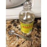 Shank's 32 fl. oz. White Imitation Vanilla - 12/Case Shank's 32 fl. oz. White Imitation Vanilla - 12/Case