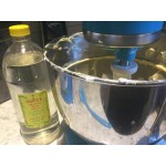 Shank's 32 fl. oz. White Imitation Vanilla - 12/Case Shank's 32 fl. oz. White Imitation Vanilla - 12/Case