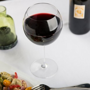 Chef & Sommelier X2059 Cabernet 20 oz. Balloon Wine Glass by Arc Cardinal - 24/Case