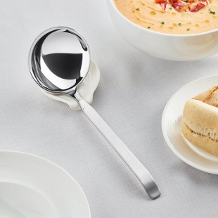 Acopa Skyscraper 4.5 oz 18/8 Stainless Steel Extra Heavy Weight Ladle