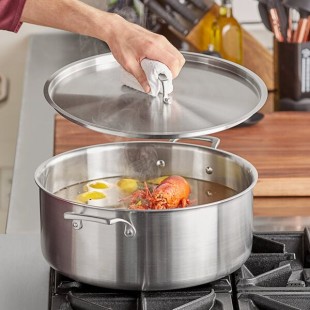 Vigor SS3 Series 16 Qt. Tri-Ply Stainless Steel Stock Pot with Cover Vigor SS3 Series 16 Qt. Tri-Ply Stainless Steel Stock Pot with Cover